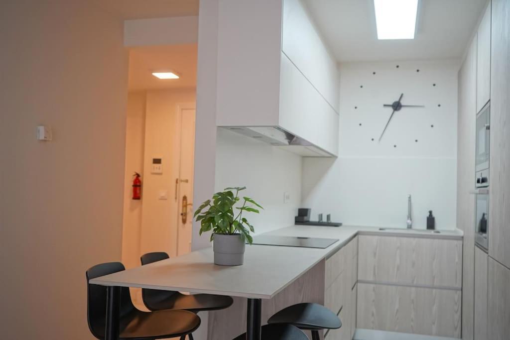 Apartamento En La Playa De Brazomar Wifi Y Garaje מראה חיצוני תמונה